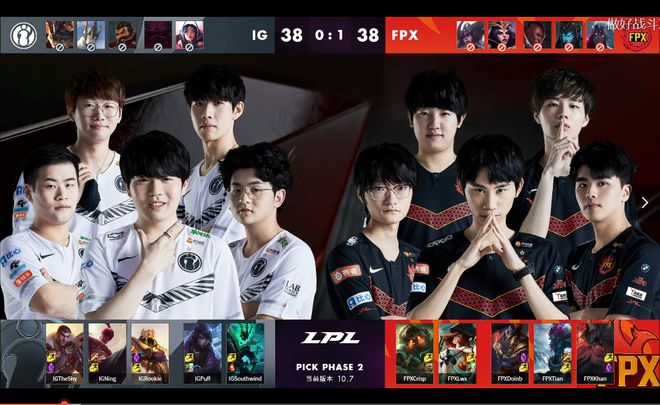 一名具有核 一名具有核