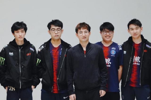 支付了高達 支付了高達